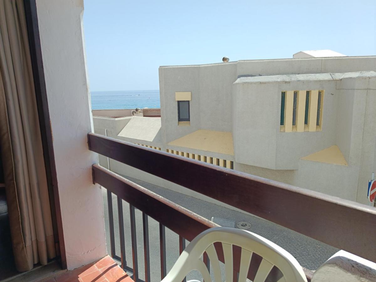 Montramar Fisherman's Beach Apartment